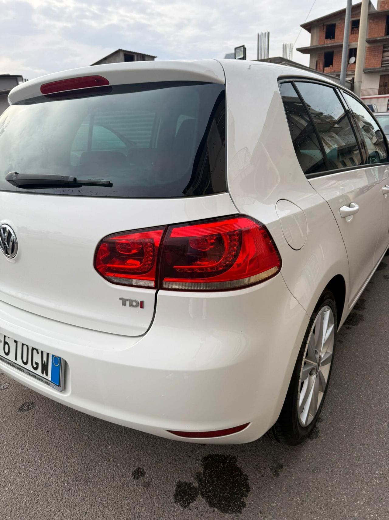 Volkswagen Golf 1.6 TDI DPF 5p. Highline
