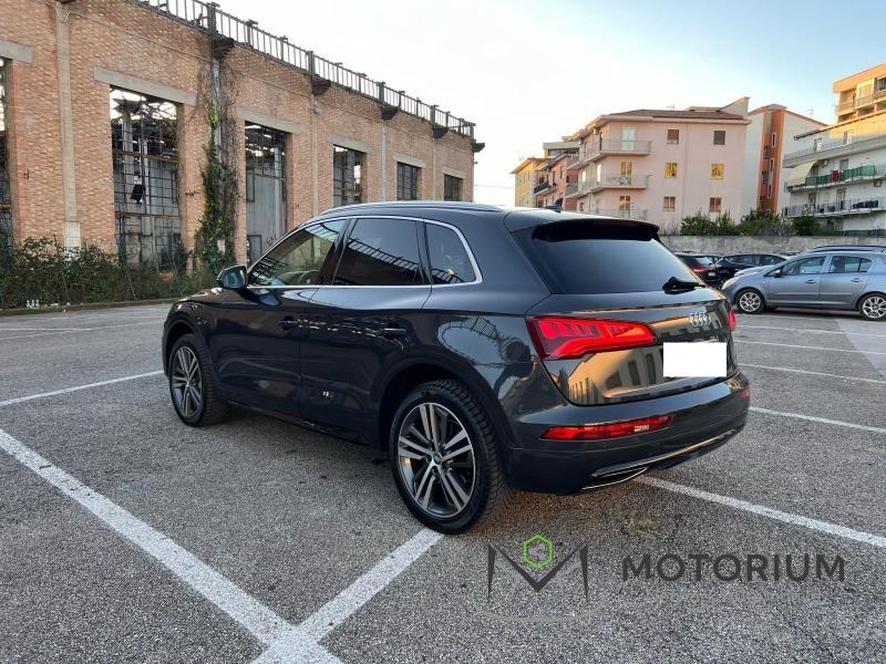 Audi Q5 3.0 TDI quattro tiptronic Sport