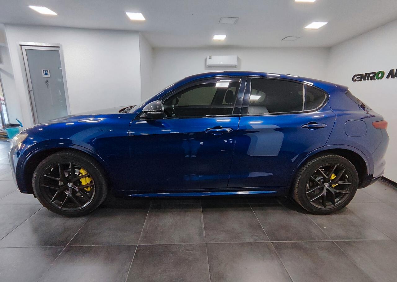 Alfa Romeo Stelvio 2.2 Turbodiesel 180 CV AT8 Veloce