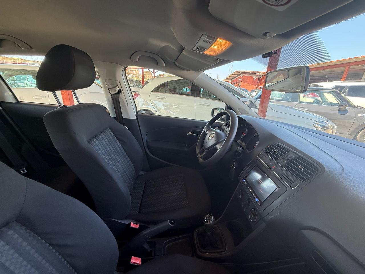 Polo 1.4 TDI- Comfortline-unipro-E6-rate-garanzia