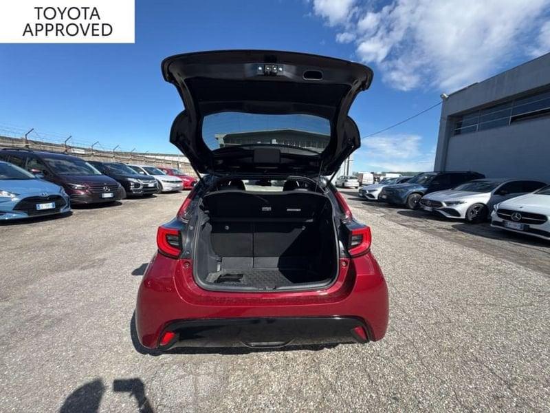 Toyota Yaris 1.5 HYBRID STYLE