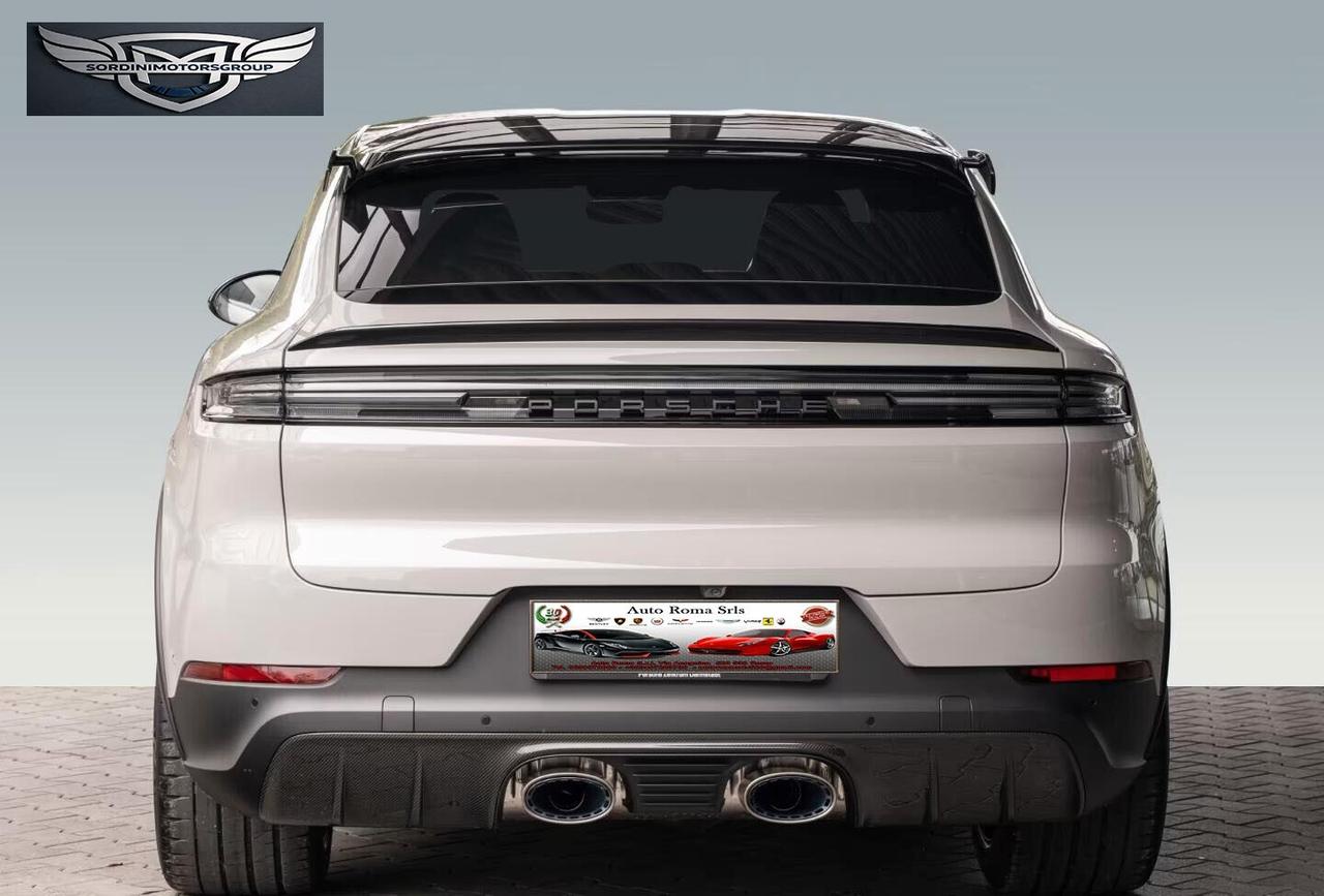 Porsche Cayenne Turbo E-Hybrid Coupé con pacchetto GT