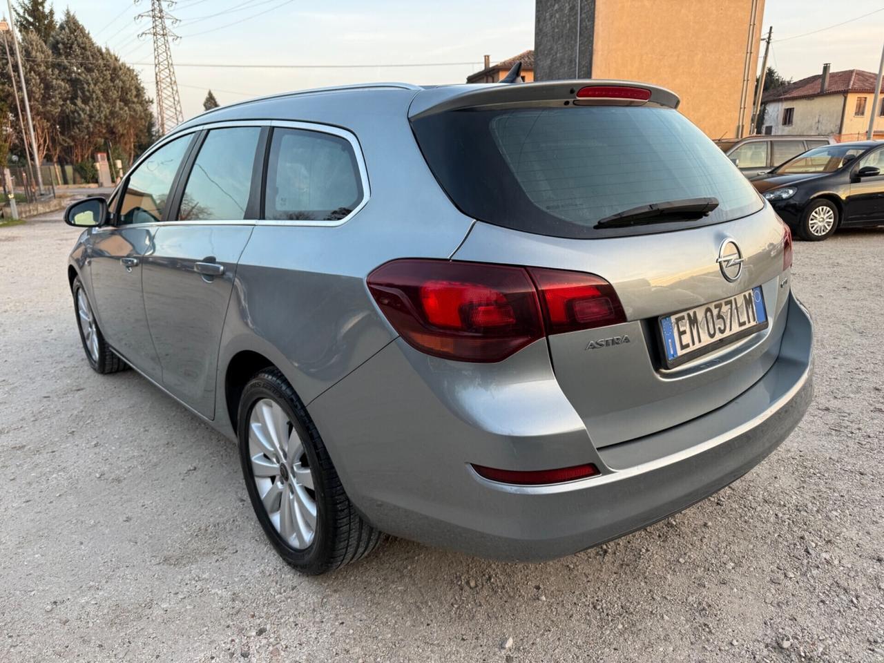 Opel Astra 1.7 CDTI 125CV CERTIFICATA COSMO
