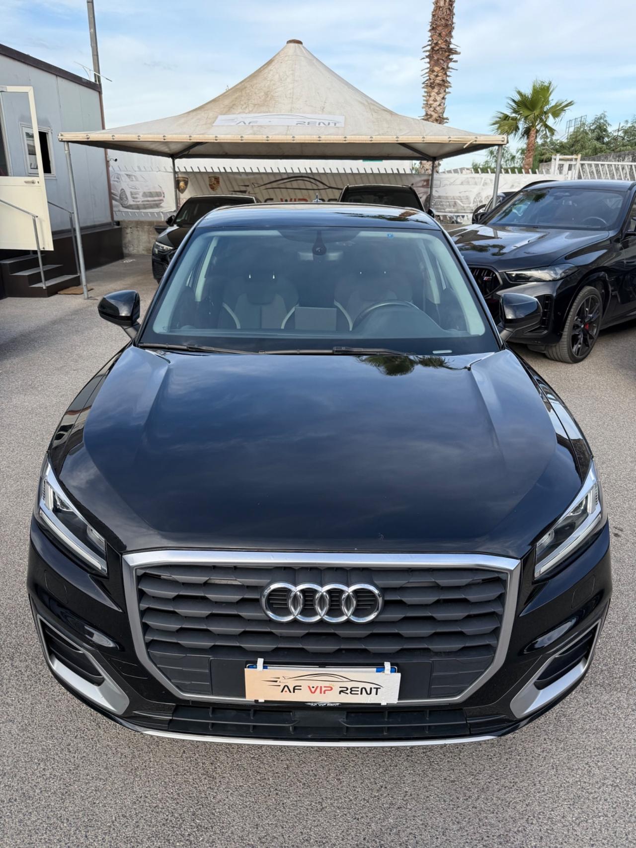 Audi Q2 30 TDI Business Design