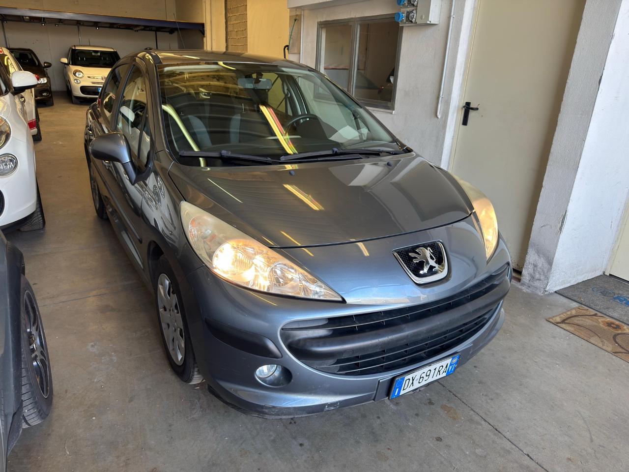 Peugeot 207 1.4 8V 75CV 5p. Energie Sport ECO GPL