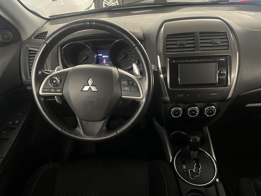 Mitsubishi ASX 2.2 DI-D 4x4 Intense gancio