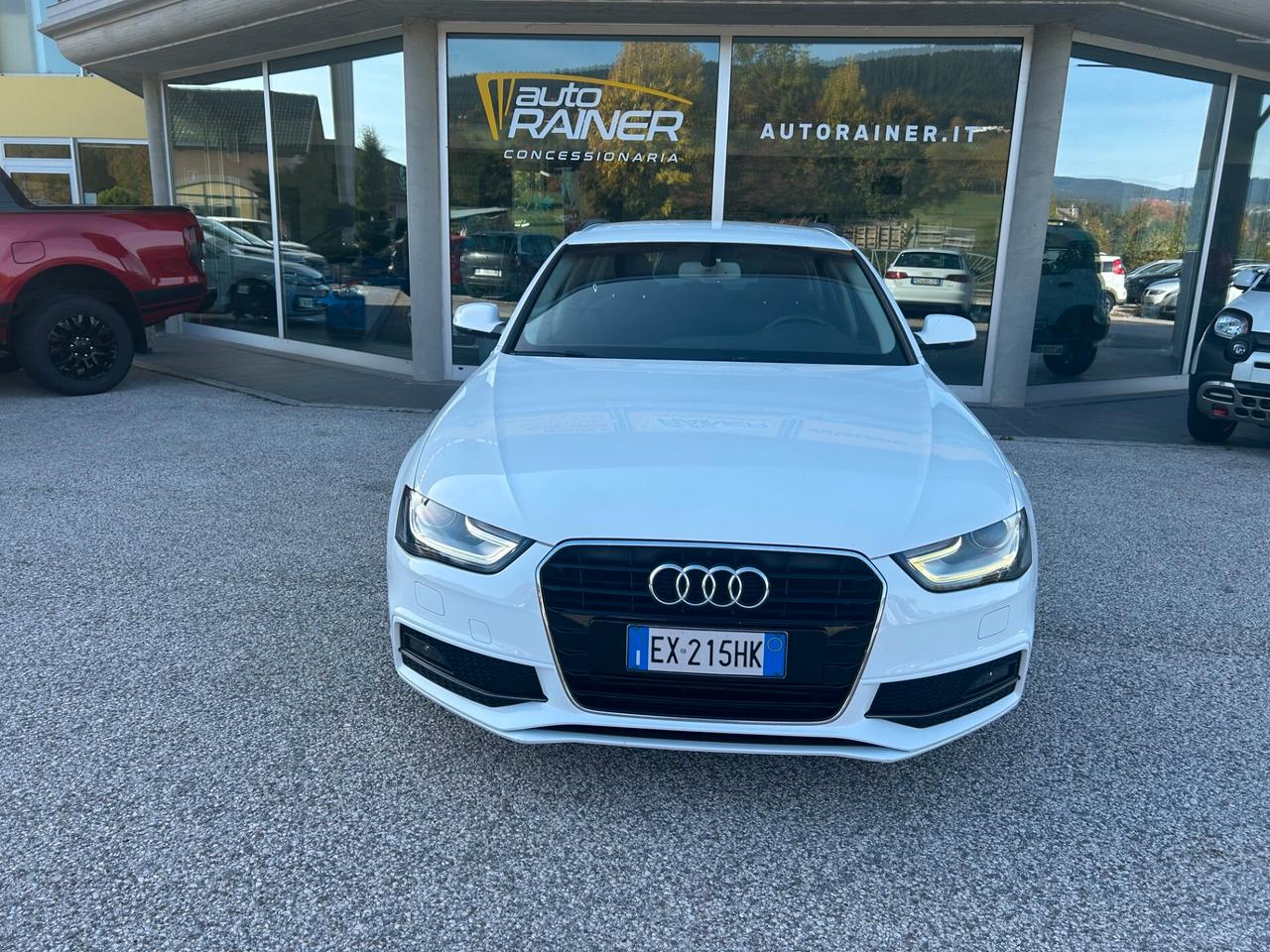 Audi A4 Avant 2.0 TDI 150 CV Business S-LINE