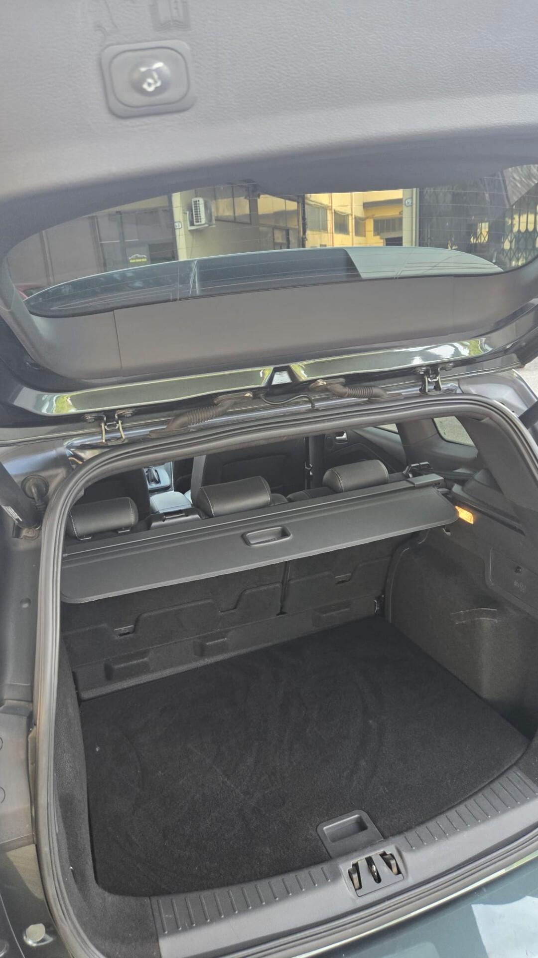 Ford Kuga 2.0 TDCI 180 CV S&S 4WD ST-Line Business