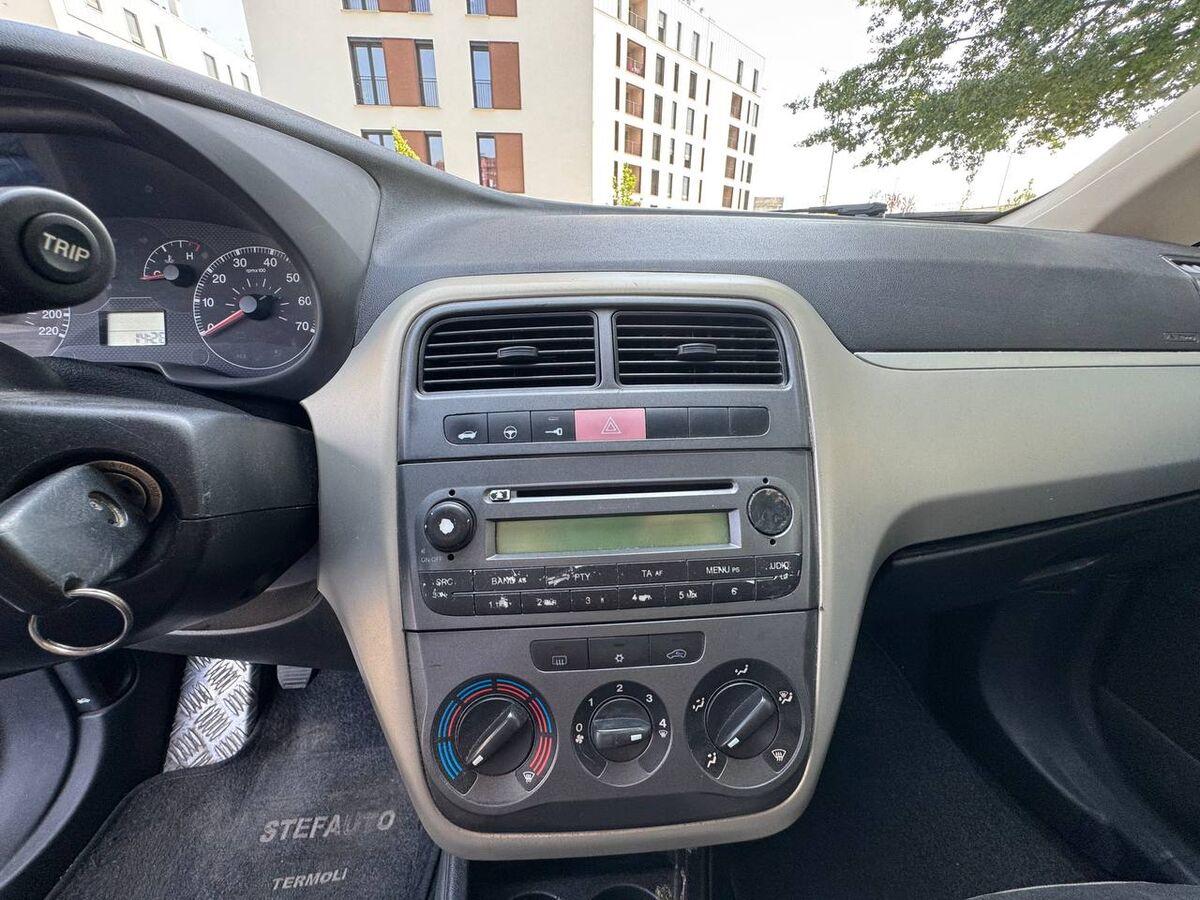 Fiat Punto 1.3 mjt 16v Actual 75cv 5p
