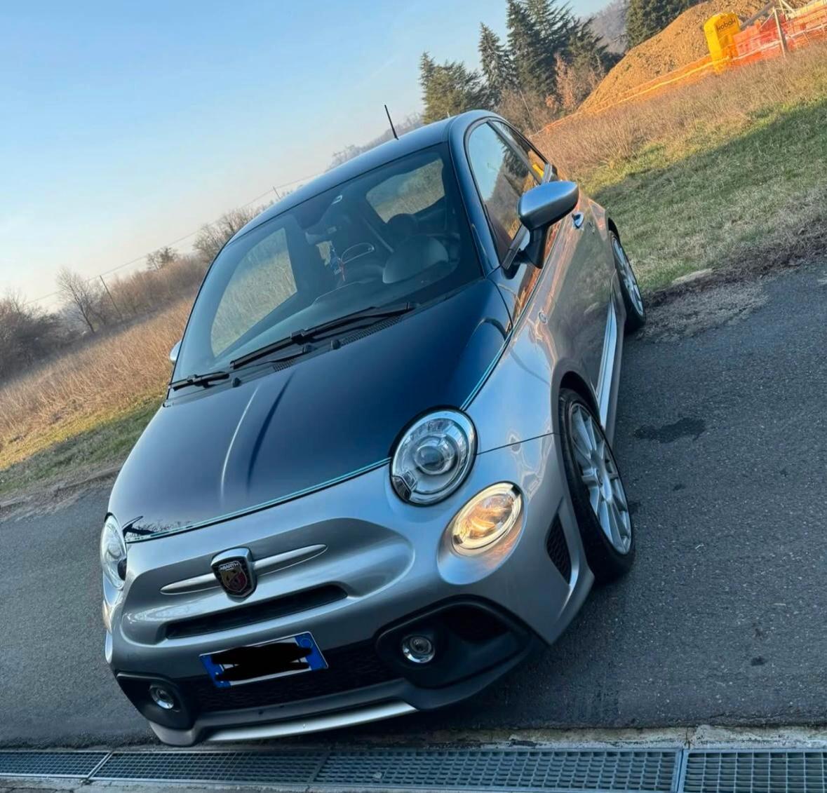 Abarth 695 1.4 Turbo T-Jet Rivale