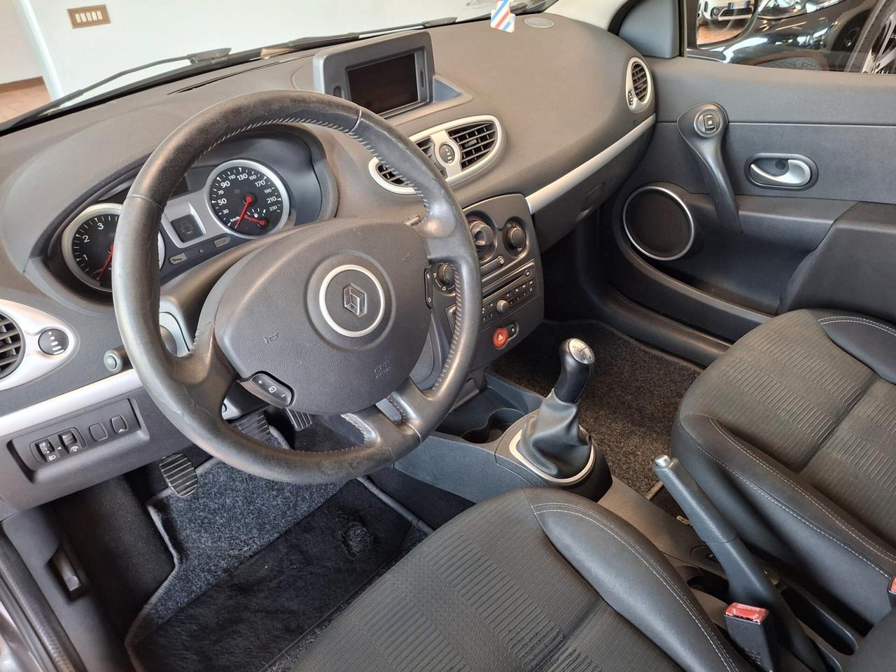 Renault Clio 3p 1.5 dci *NEOPATENTATI