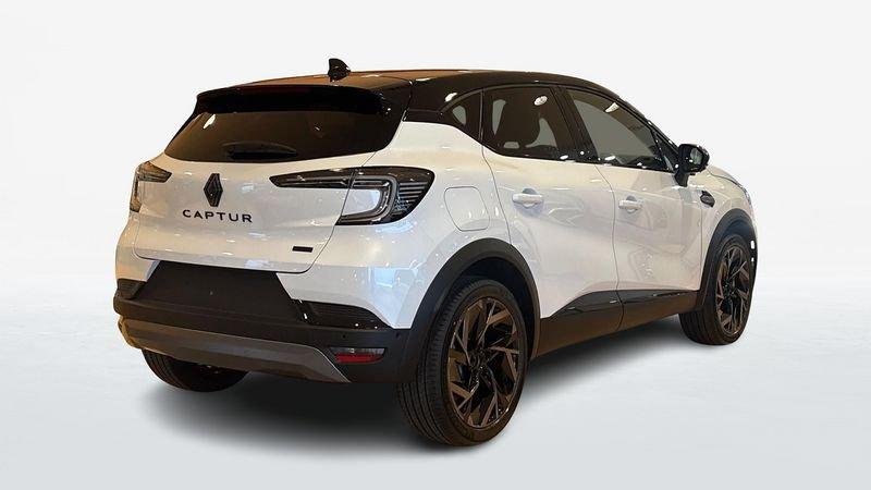 Renault Captur II 2024 1.8 full hybrid E-Tech 160cv Esprit Alpine