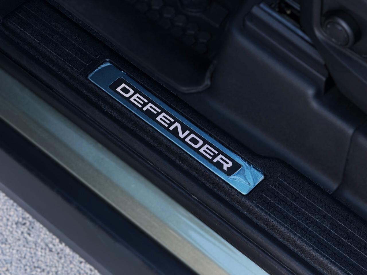 Land Rover Defender 90 3.0d i6 MHEV X-Dynamic S 200CV