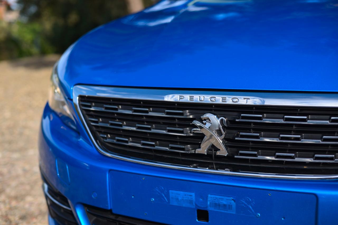 Peugeot 308 BlueHDi 130 S&S EAT8 Allure Pack