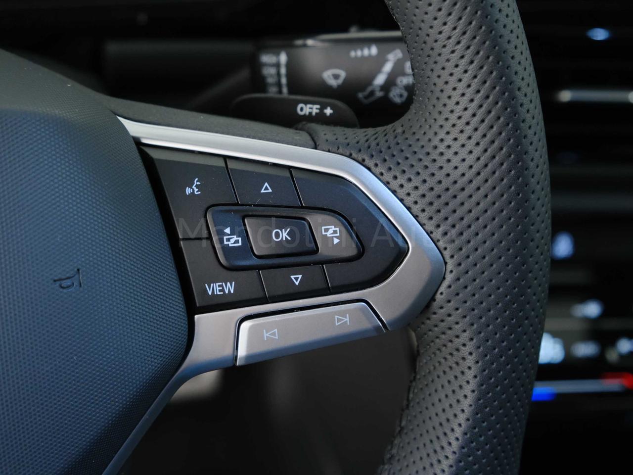 Volkswagen T-Roc 1.5 tsi act r-line plus dsg