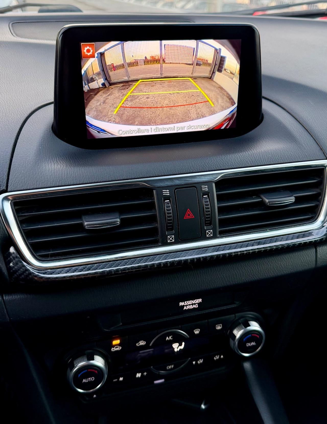 Mazda 3 Mazda3 1.5 Skyactiv-D Exceed