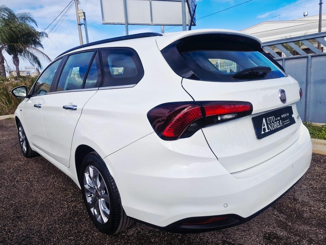 Fiat Tipo 1.3 Mjt Sw Lounge navig led 2021