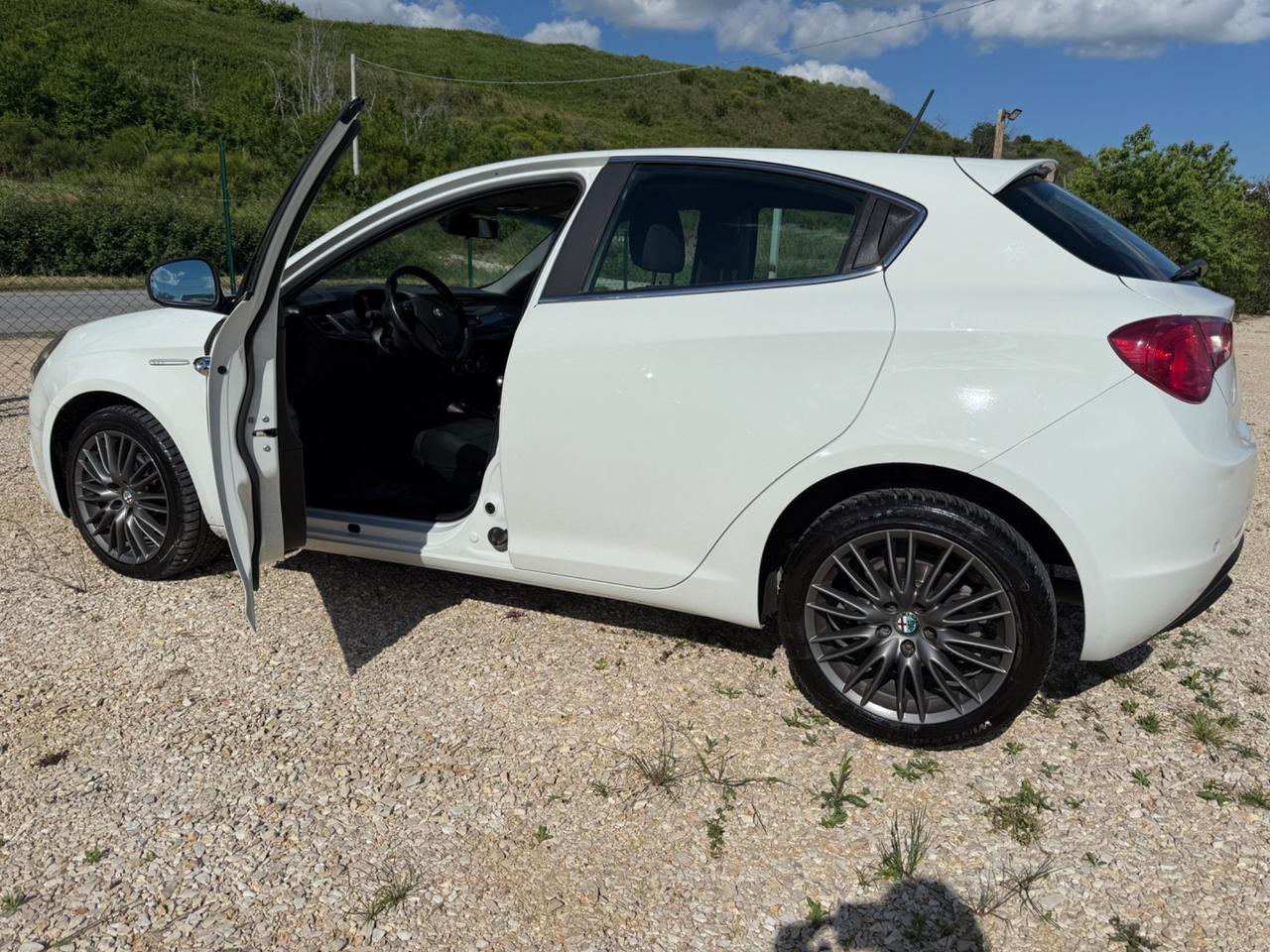Alfa Romeo Giulietta 1.6 JTDm-2 105 CV