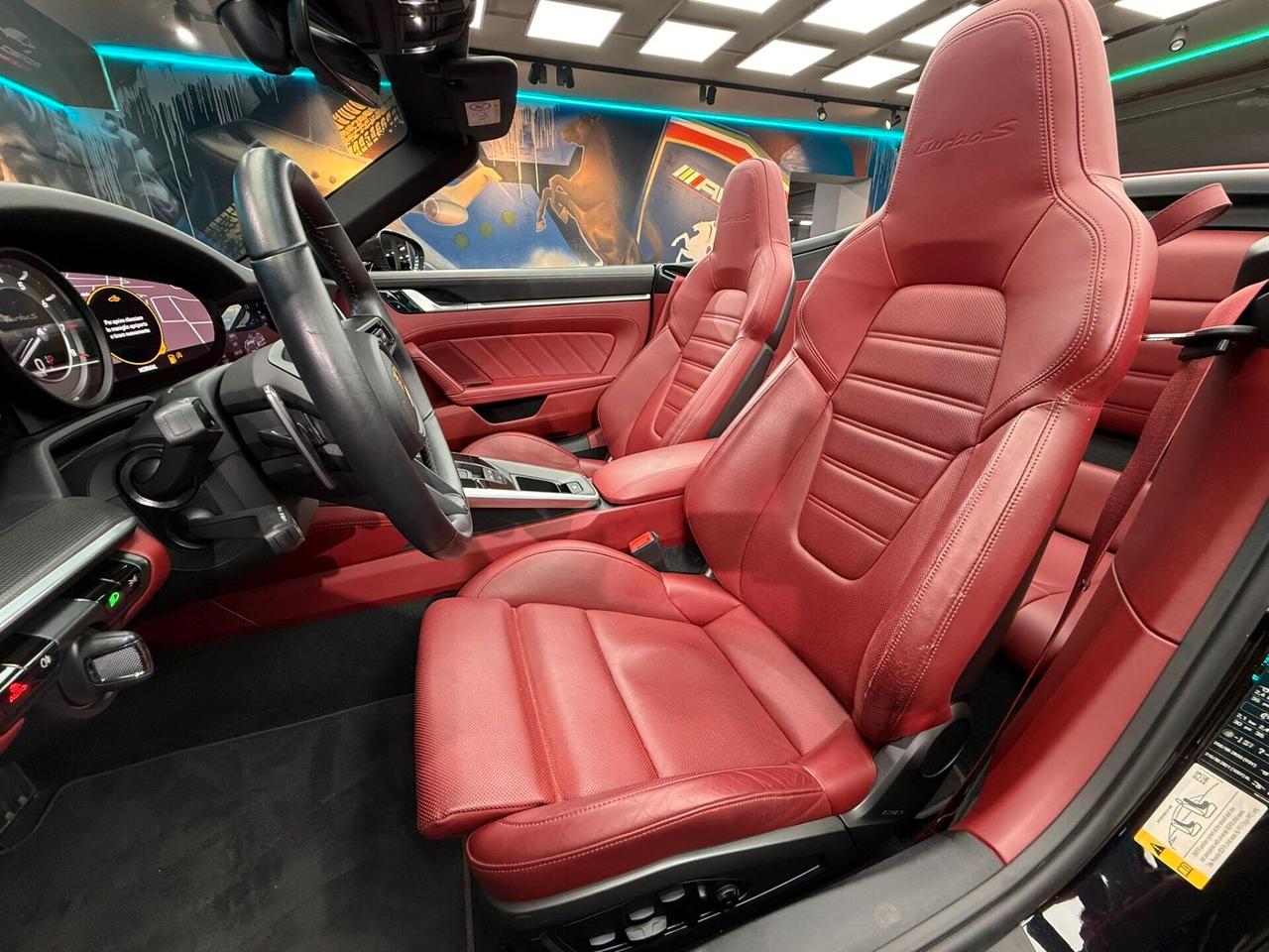 Porsche 911 Turbo S Cabriolet (233)