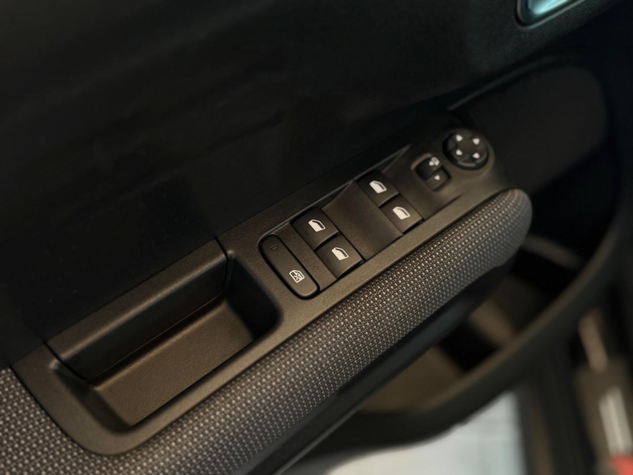 Citroen C3 Aircross BlueHDi 110 S&S Shine CARPLAY + ANDROID AUTO