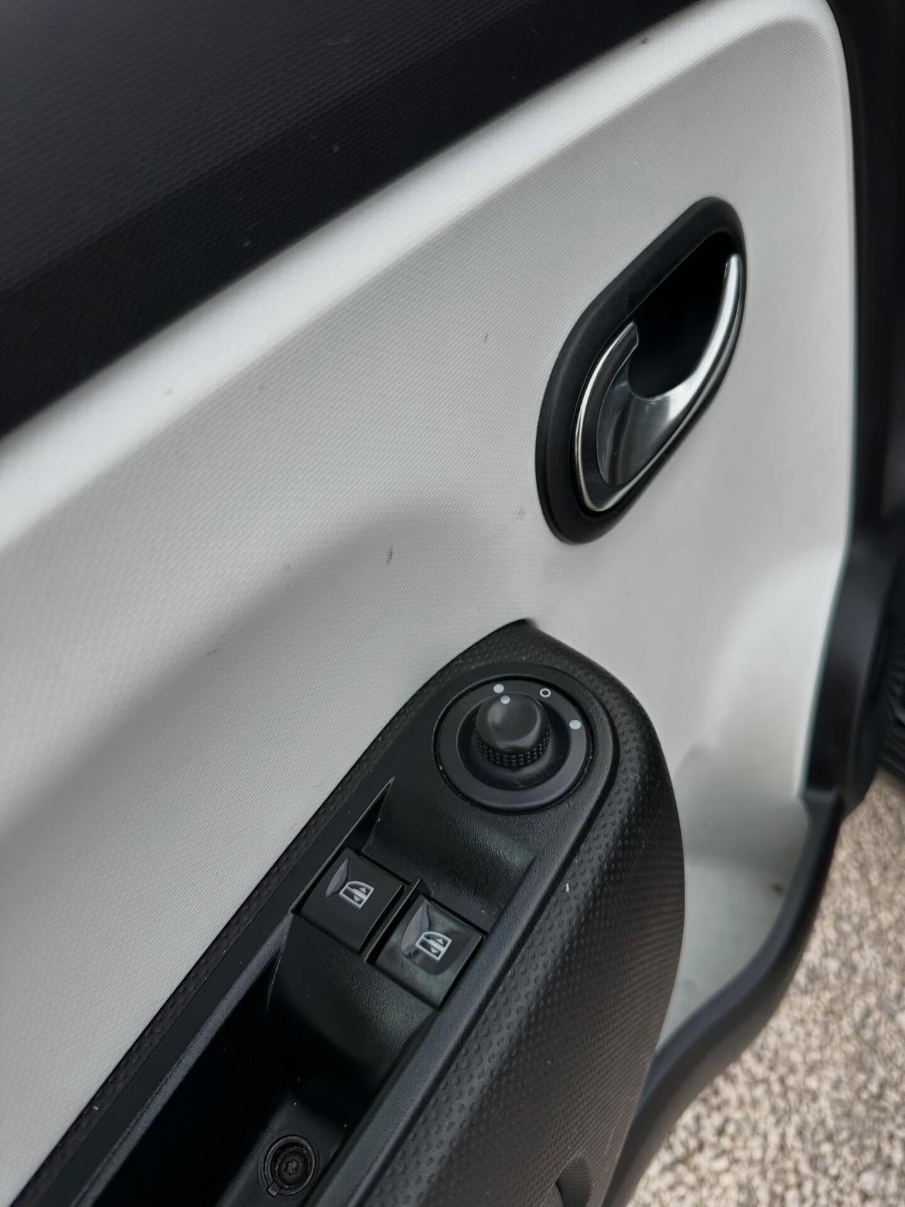 Renault Twingo 0.9 TCe 90 CV Stop&Start Energy Sport