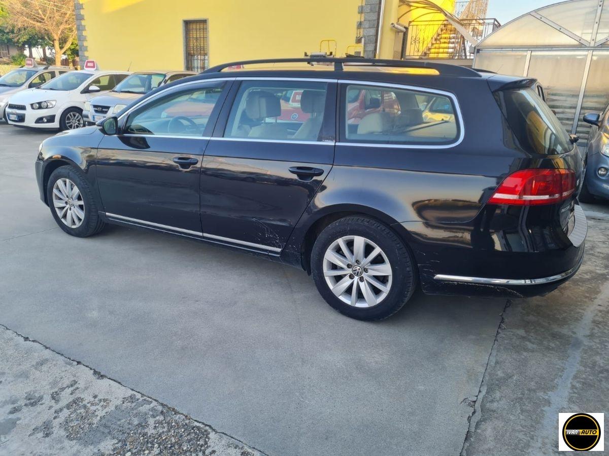 VOLKSWAGEN Passat Variant 2.0 TDI Highline BlueM.Tech.