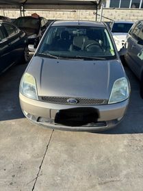 Ford Fiesta 1.2 16V 5p. Ambiente