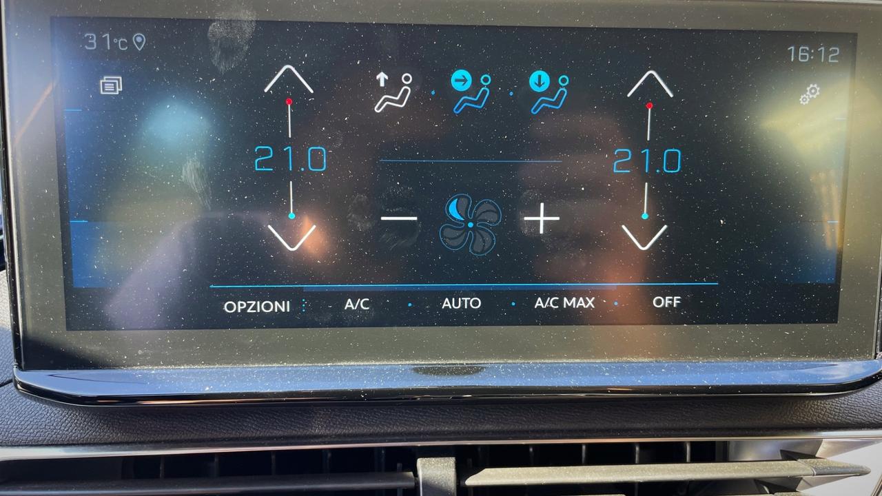 Peugeot 3008 1.5 Hdi Business EAT8 - 2021