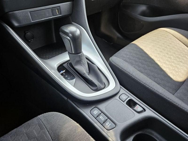Toyota Yaris Hybrid Sport MY22