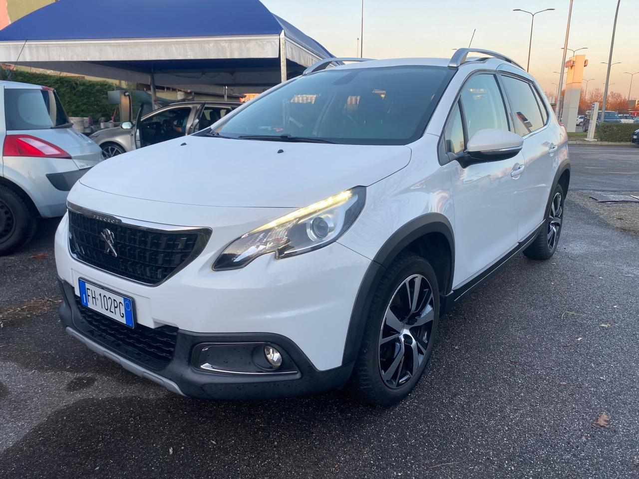 Peugeot 2008 PureTech Turbo 110 S&S Allure
