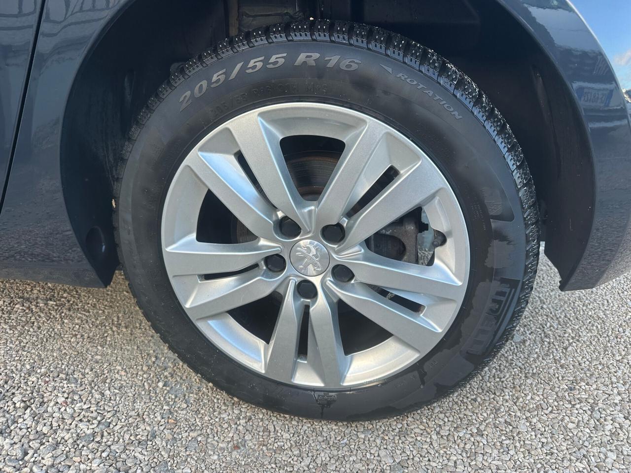 Peugeot 308 BlueHDi 130 EAT8 Allure 2018