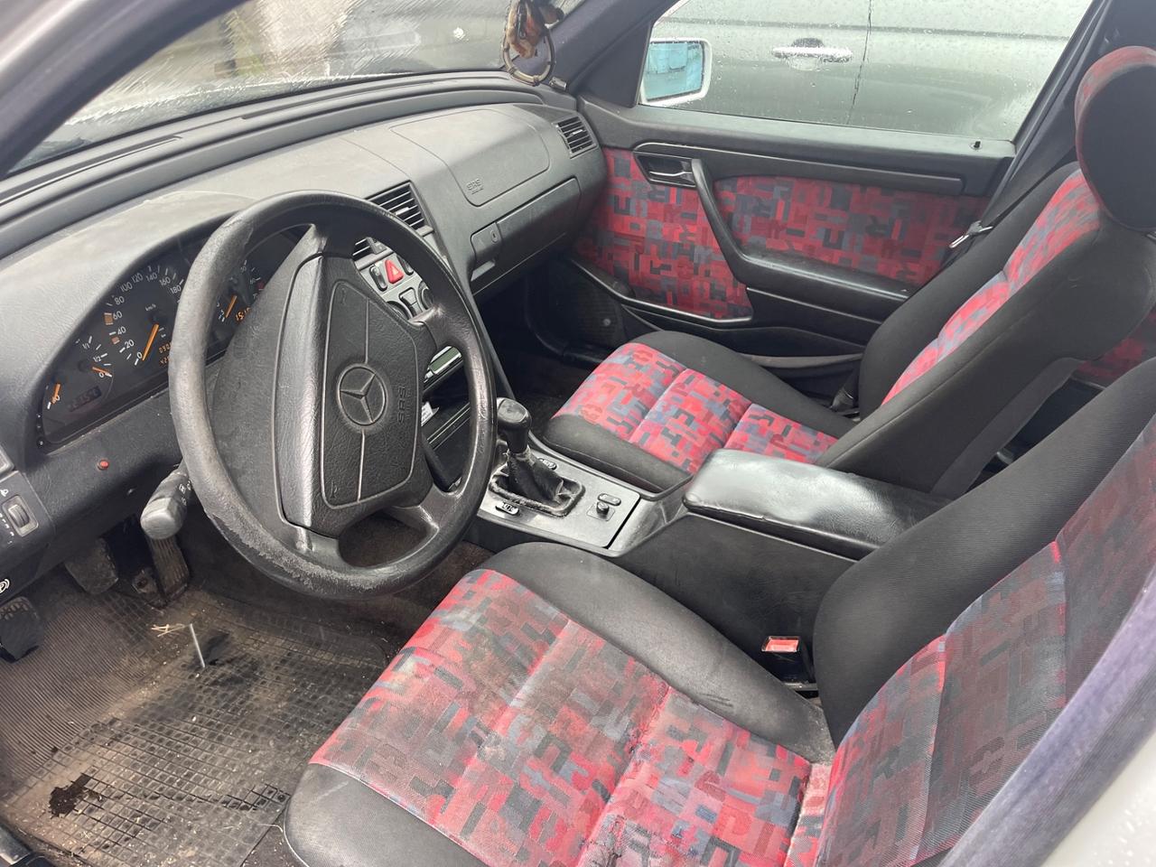 MERCEDES C180 ESPIRIT BENZINA 122CV