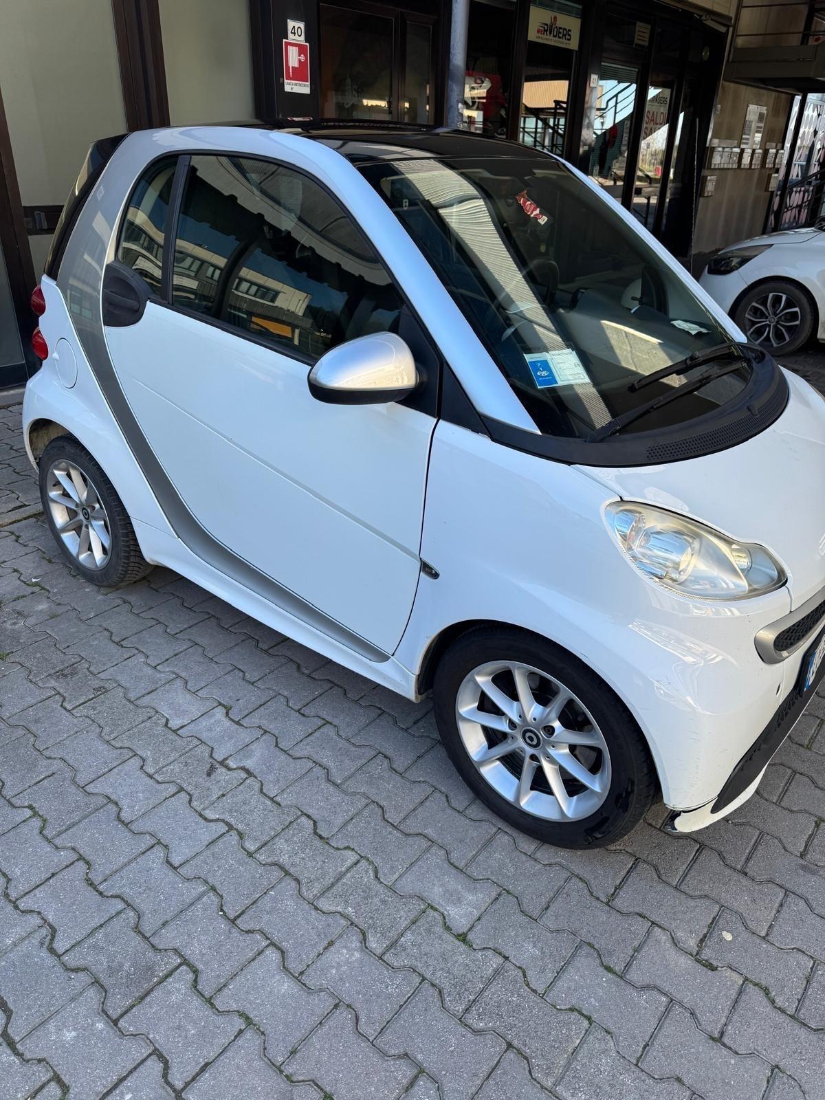 Smart ForTwo 1000 52 kW MHD coupé Urbanrunner