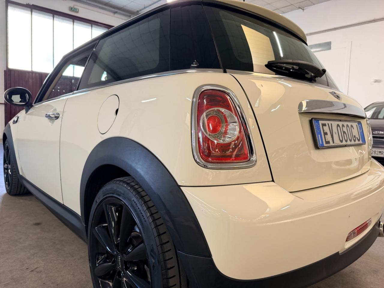 Mini 1.6 16V Cooper D