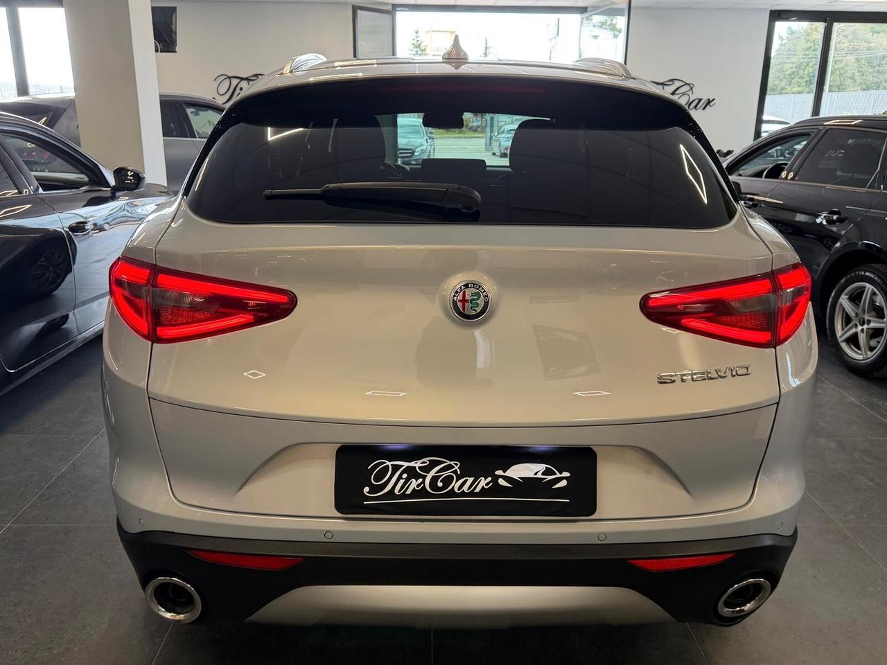 ALFA ROMEO STELVIO 2.2 160CV RWD AUTOCARRO NAVI CAM ANNO 2022