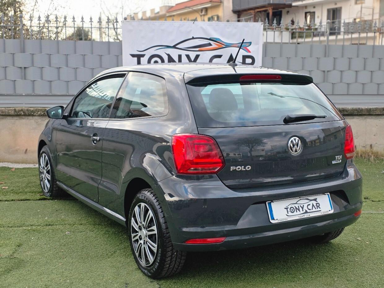 VW POLO 1.4 TDI 75CV UNICO PROP,GARANZIA,COM VOLAN - 2015