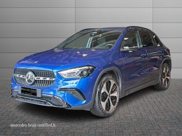 Mercedes-Benz GLA 180 Progressive Advanced Plus auto