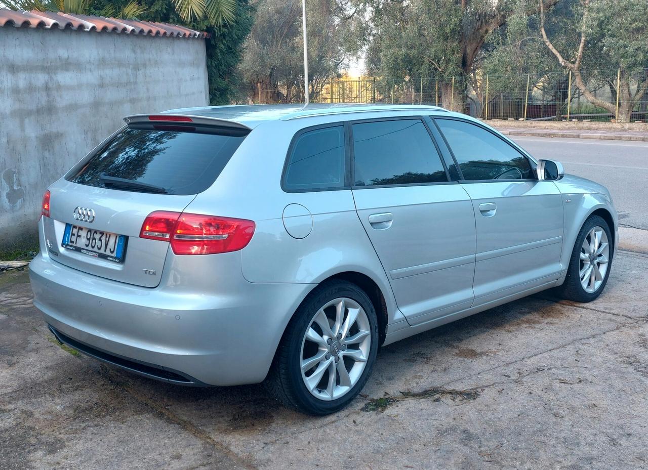 Audi A3 SPB 1.6 TDI 105 CV CR S tronic Ambiente