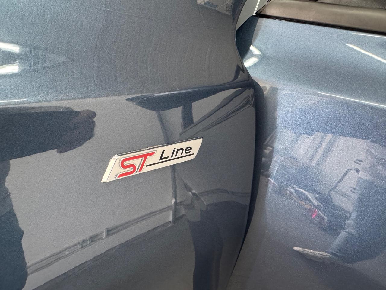 Ford Focus 1.0 EcoBoost Hybrid 125 CV SW ST-Line