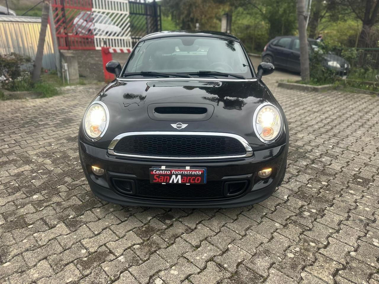 Mini Cooper SD Coupe 2.0 Coupé