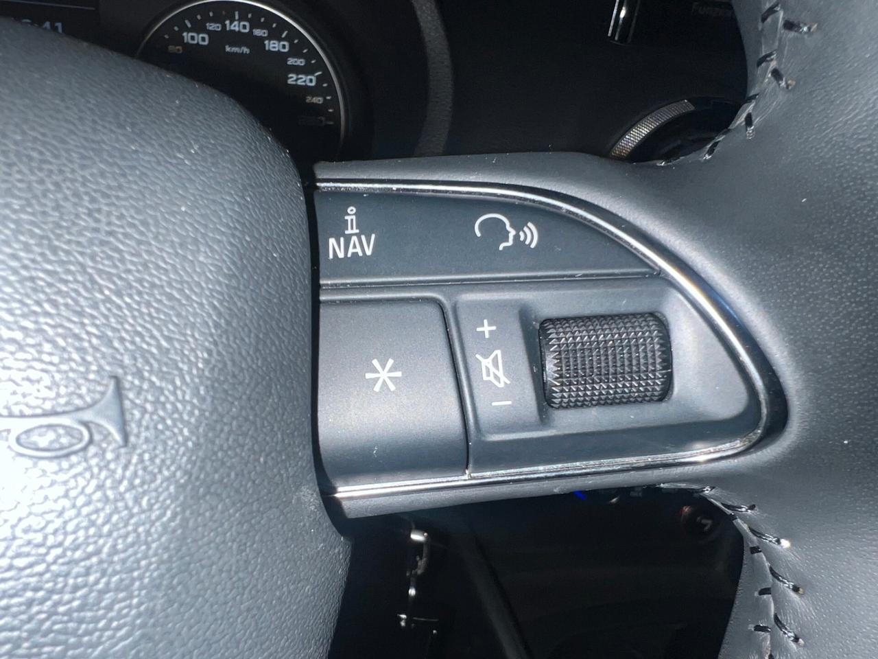 Audi A3 SPB 1.6 TDI 110cv euro 6 ok neopatentati