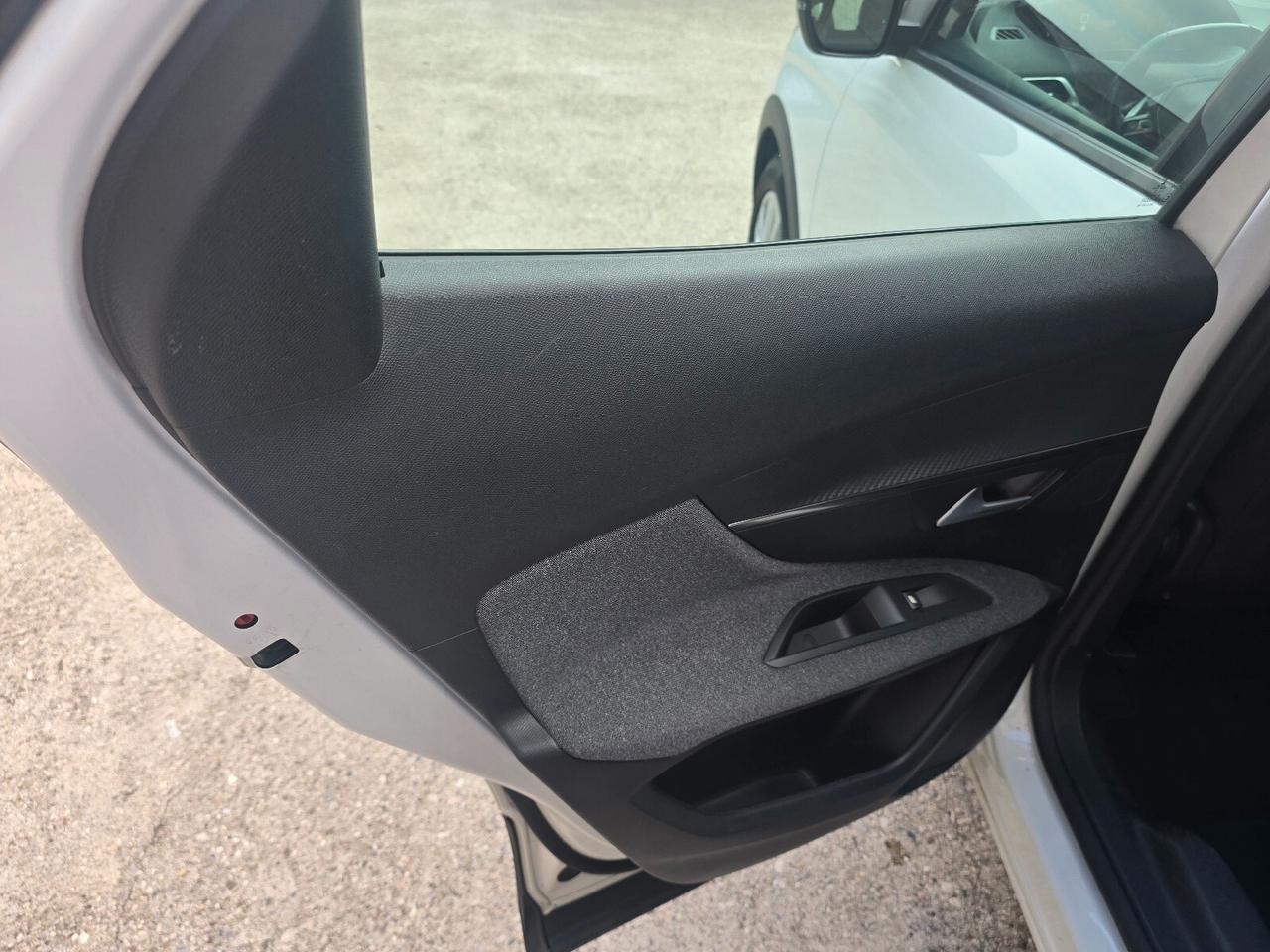 Peugeot 3008 BlueHDi 130 S&S Active Pack