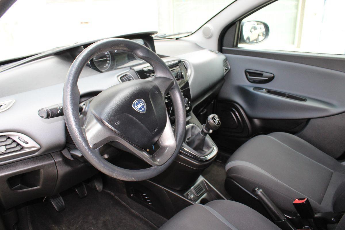 LANCIA - Ypsilon - 0.9 T.Air 85CV 5p. Met.Ec.Plat.