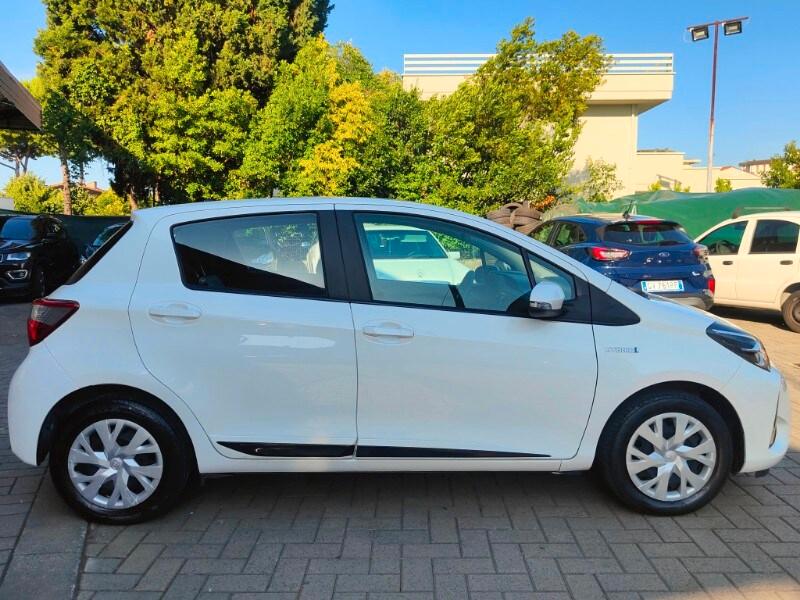 TOYOTA Yaris 3ª serie Yaris 1.5 Hybrid 5 porte...