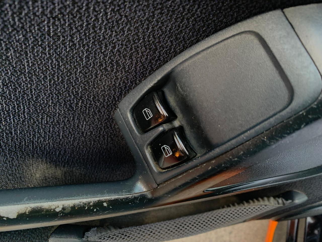 Smart ForTwo 1000 52 kW MHD coupé pure