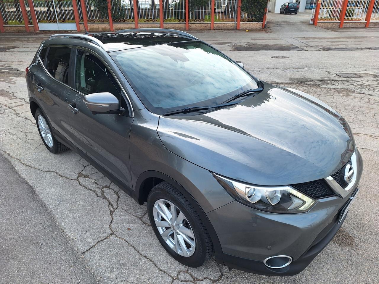 Nissan Qashqai 1.5 dCi Tekna TETTO NAVI CAMERA