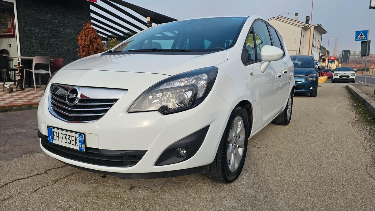 Opel Meriva 1.3 CDTI 95CV ecoFLEX Cosmo