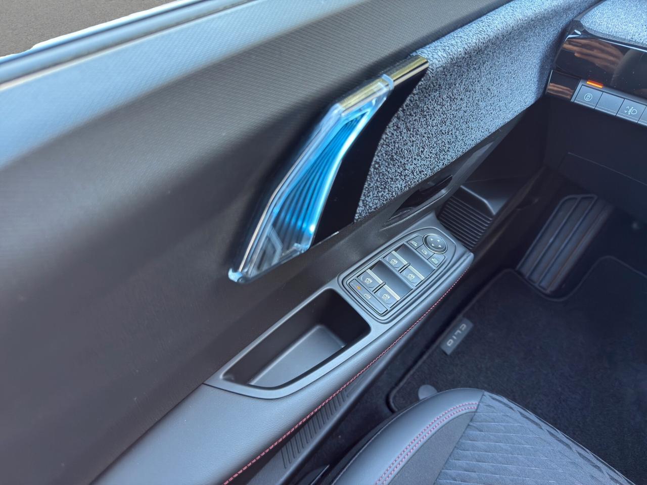 Renault Clio Full Hybrid E-Tech 160 CV 5 porte Techno