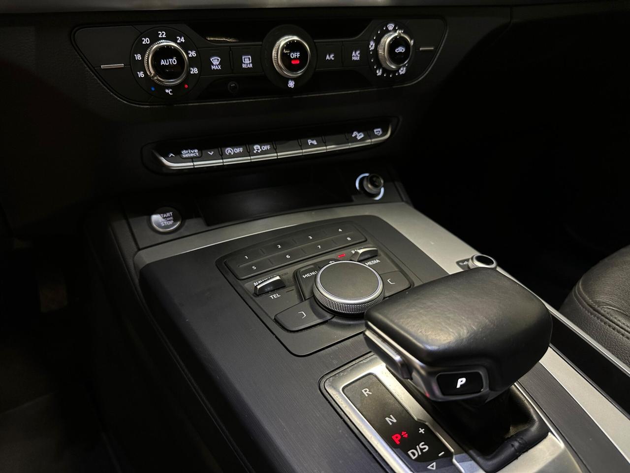Audi Q5 2.0 TDI quattro S tronic S line plus