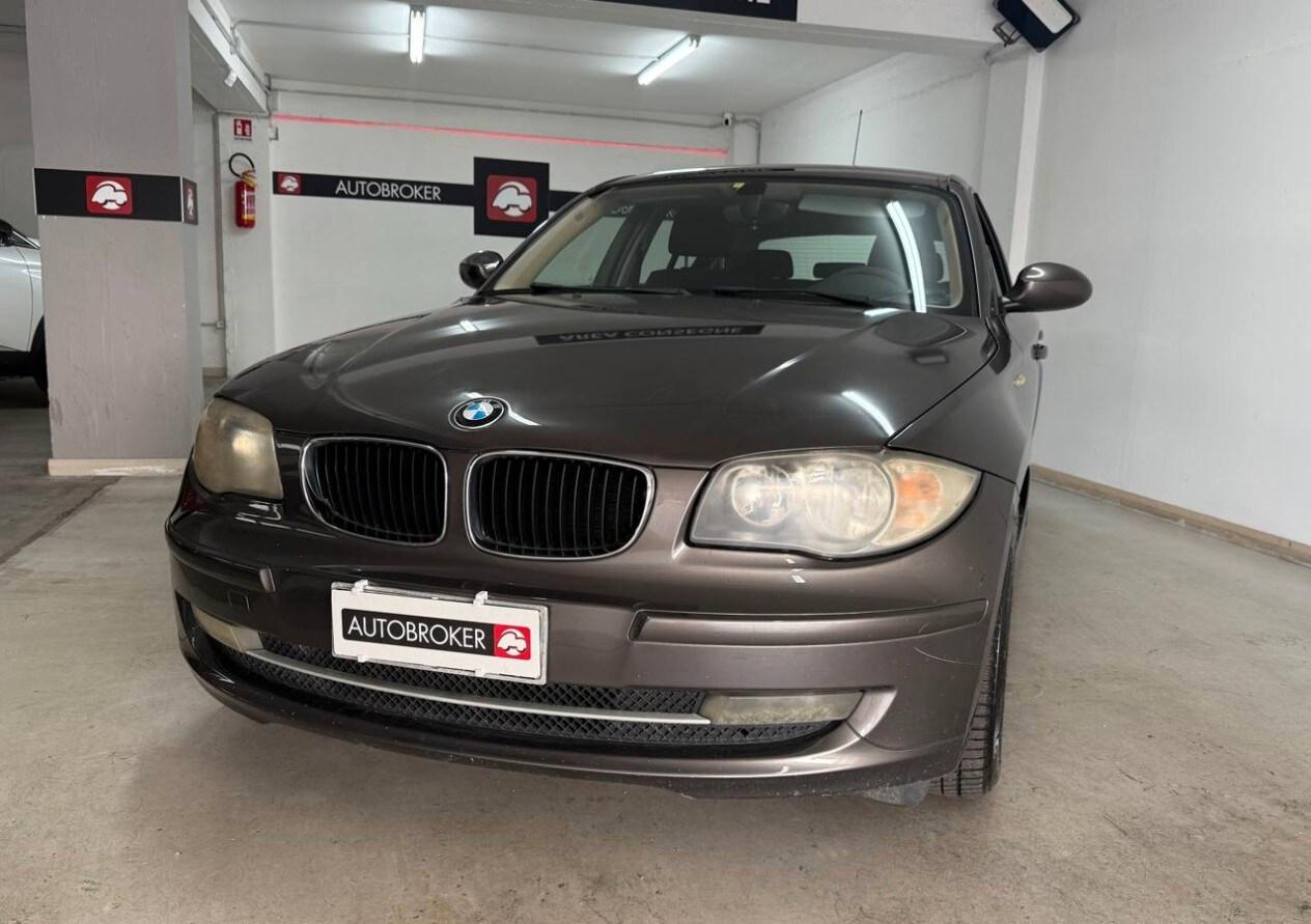 BMW Serie 1 (E87) 118d cat 5 porte Futura...